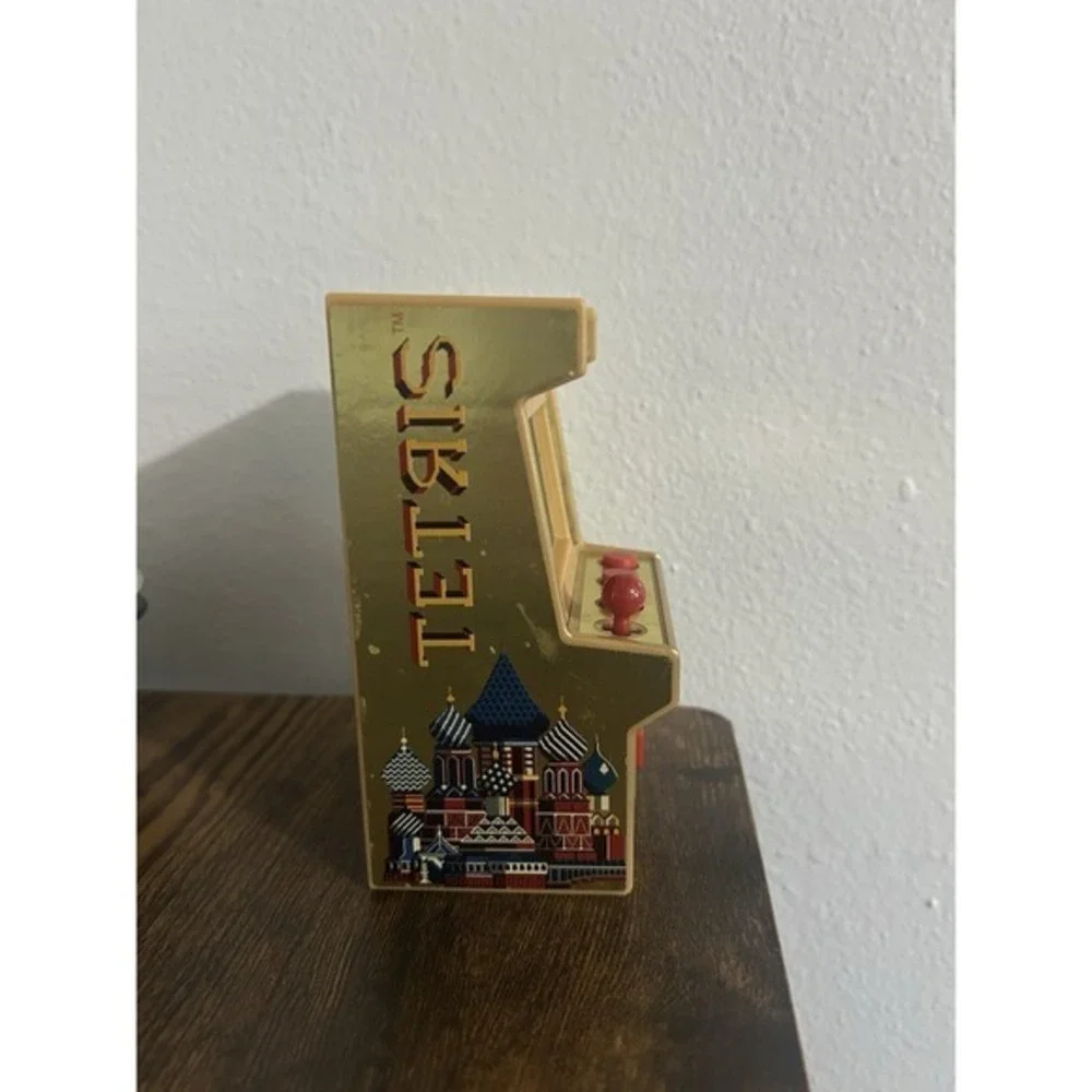 TETRIS GOLD Mini Arcade Game Classic Arcade Electronic Video Handheld Game WORKS